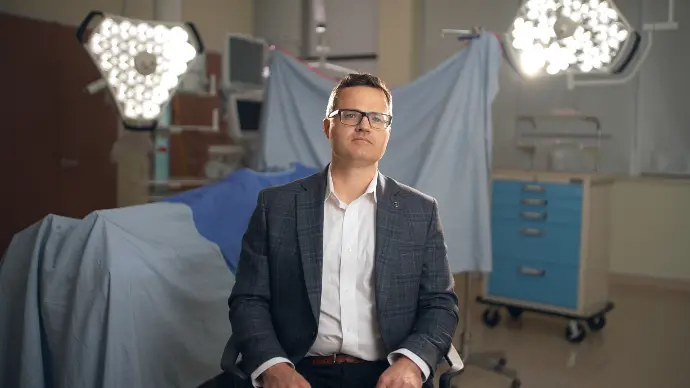 interivew at the ottawa hospital with daniel mcisaac in an operating room